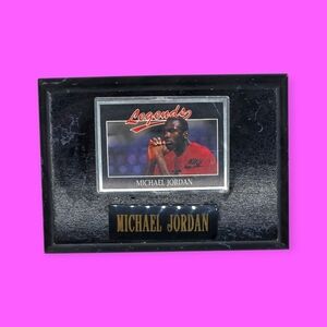 Michael Jordan 1991 NBA Legends Sports Memorabilia Chicago Bulls #11 Card